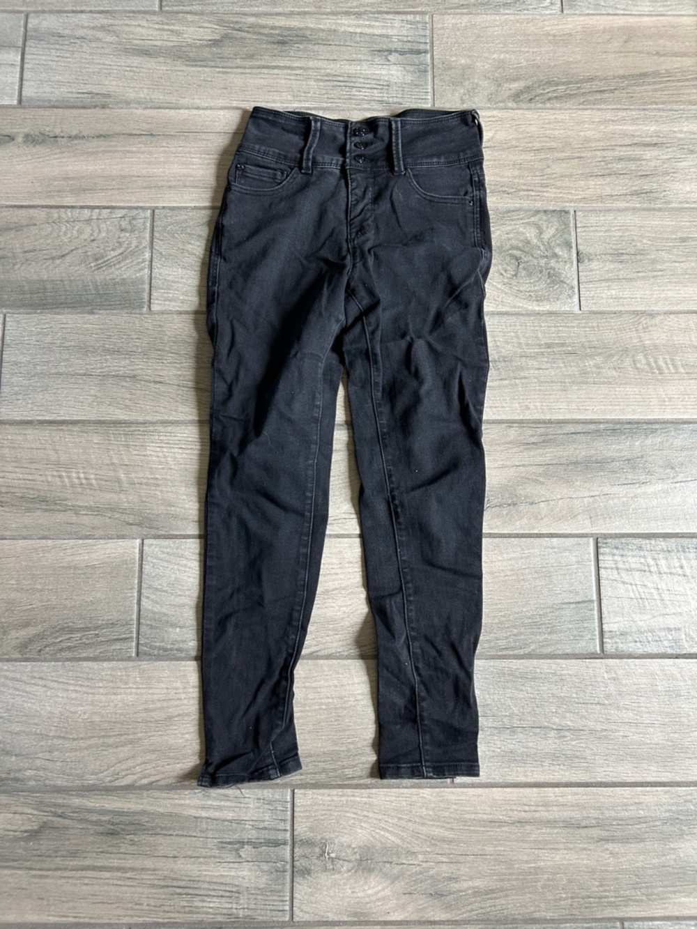 Women’s Black Skinny Jeans